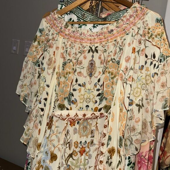 13 NWOT 949.00 CAMILLA High Low Hem Off Shoulder Dress
Honour Of Heirlooms SMALL - Picture 13 of 14